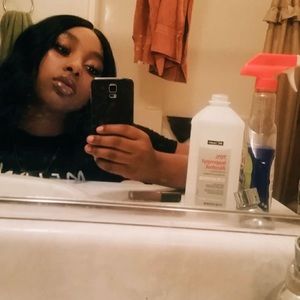 Meet your Posher, Danae